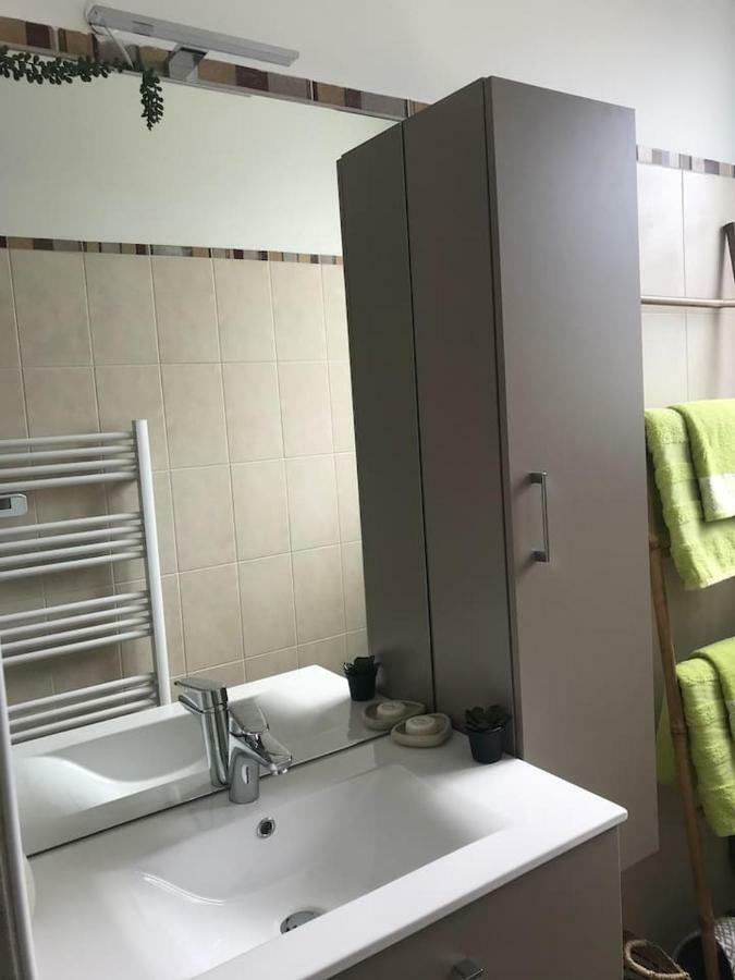 Appartement De Charme En Plein Coeur Du Centre Ville De Compiègne Dış mekan fotoğraf